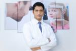 مدرس و استشارى طب وجراحة العيون .. زميل الكلية الملكية البريطانية ( جلاسجو ) مدرس و استشارى طب وجراحة العيون .. زميل الكلية الملكية البريطانية ( جلاسجو )