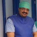 احجز الان مع عمرو البهائى أستاذ م. جراحة الأوعية الدموية كلية طب قصرالعينى جامعة القاهرة - استشارى القدم السكرى ودوالى الساقين في المعادي أستاذ م. جراحة الأوعية الدموية كلية طب قصرالعينى جامعة القاهرة - استشارى القدم السكرى ودوالى الساقين