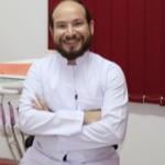 استشاري طب الفم و تجميل الأسنان استشاري طب الفم و تجميل الأسنان