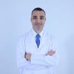 أخصائى طب أسنان أطفال