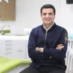 اخصائي طب الفم و تجميل و زراعة الاسنان