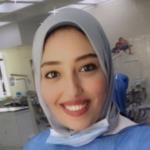 أخصائي طب الفم و جراحة الاسنان