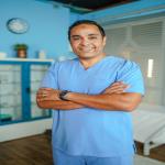 احجز الان مع كريم عثمان الديب استشاري علاج الالم المزمن و الحقن التداخلي في التجمع استشاري علاج الالم المزمن و الحقن التداخلي