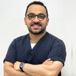 احجز الان مع محمود عبدالسلام اخصائي تركيبات وتجميل الاسنان في المعذر اخصائي تركيبات وتجميل الاسنان