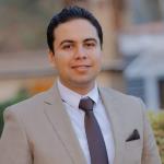 أخصائى طب الأطفال و حديثى الولادة 
