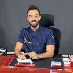 اخصائي طب و جراحة الفم و تجميل الاسنان