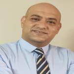 احجز الان مع أحمد مصطفى استشارى جراحة العظام في حلوان استشارى جراحة العظام