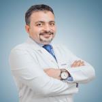 استشاري جراحة العظام و الكسور و مناظير الركبة و الكتف و المفاصل الصناعية.