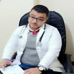 اخصائي امراض الجهاز الهضمي والكبد وحميات الباطنة والاطفال 