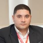 استشاري ومدرس الباطنه والجهاز الهضمي والكبد والغدد الصماء والسكر