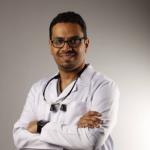 استشاري تركيبات وتجميل الاسنان