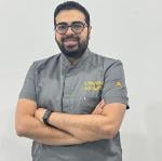 أخصائي طب الاسنان