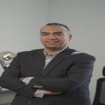 احجز الان مع فريد الحفناوي استشاري جراحه المخ والاعصاب في التجمع استشاري جراحه المخ والاعصاب