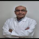 اخصائي طب الفم وجراحة الاسنان
