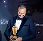 أخصائي طب و جراحه الفم و الاسنان