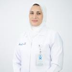 اخصائية طب الأطفال وحديثي الولادة