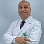 أخصائي طب الأطفال