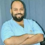 اخصائي طب و جراحة الفم و تجميل الاسنان