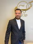 اخصائي طب و جراحة الفم و تجميل و زراعة الاسنان