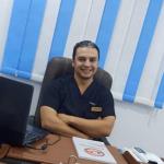أخصائي طب و جراحة الفم و الأسنان أخصائي طب و جراحة الفم و الأسنان