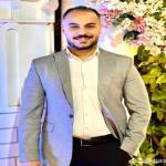 أخصائي طب الفم و تقويم و زراعة وتجميل الاسنان