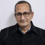 استشاري الأنف والأذن والحنجرة