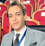 أخصائي طب و جراحة الفم و الأسنان 