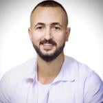 احجز الان مع يوسف مبارز أخصائي أسنان في عين شمس أخصائي أسنان