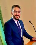 اخصائي جراحة العظام و المفاصل و إصابات الملاعب و المناظير و العمود الفقري