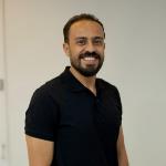 اخصائي طب و جراحة الفم و الأسنان و التركيبات الثابتة-جامعة القاهرة اخصائي طب و جراحة الفم و الأسنان و التركيبات الثابتة-جامعة القاهرة