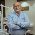 أخصائي طب و جراحة الفم و الأسنان أخصائي طب و جراحة الفم و الأسنان