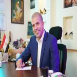 معالج نفسي و استشاري الصحة النفسية و الأسرية