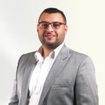 استشاري أمراض الروماتيزم و المناعة و التأهيل بكلية طب جامعه الازهر
